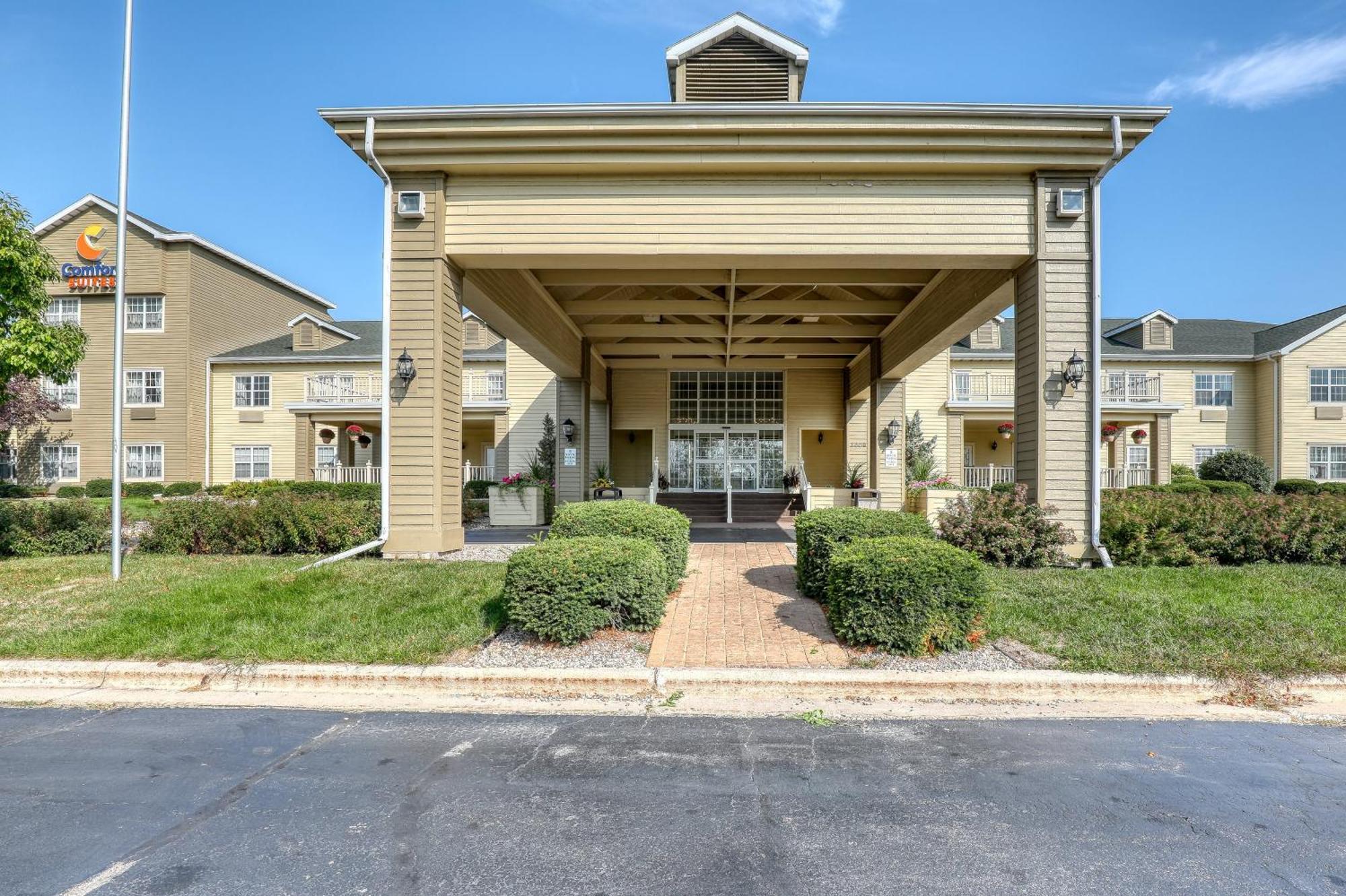 Comfort Suites Appleton Airport Exterior foto