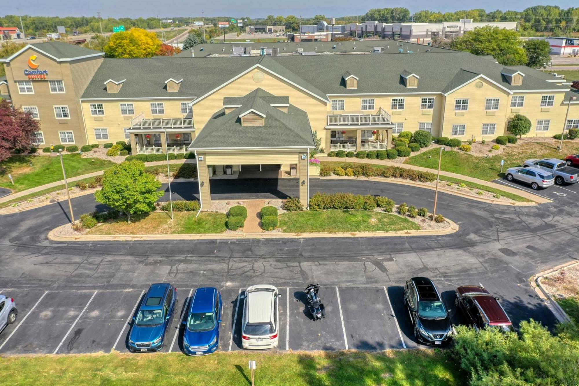 Comfort Suites Appleton Airport Exterior foto